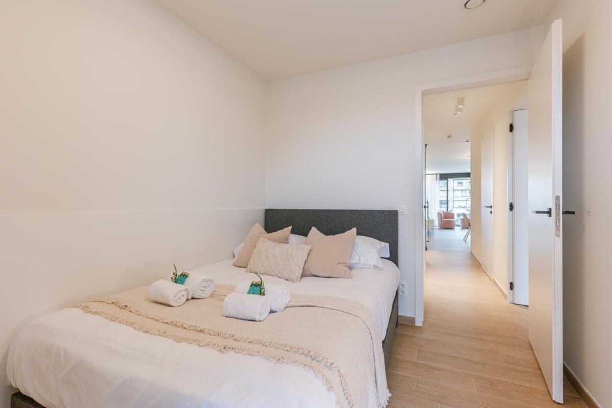 Comfortable apartment on the square of De Panne