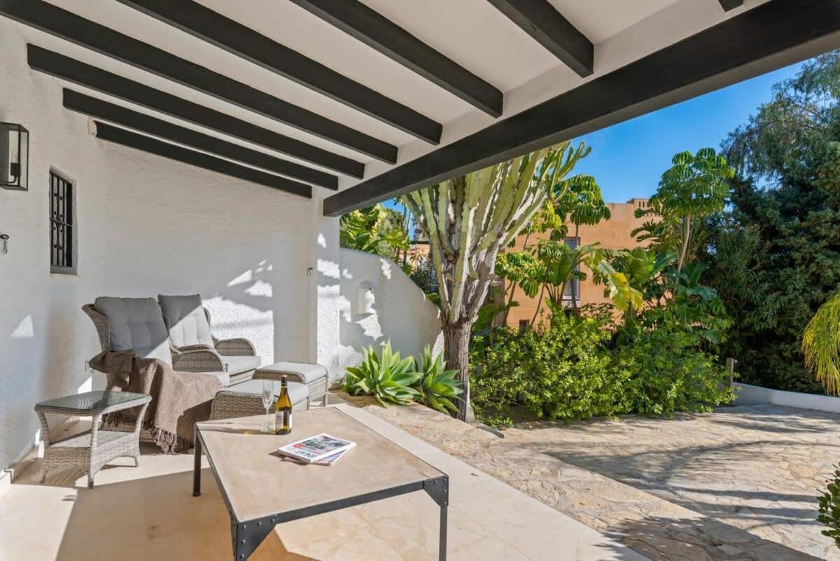 Relax in luxury at this stunning seaside Villa