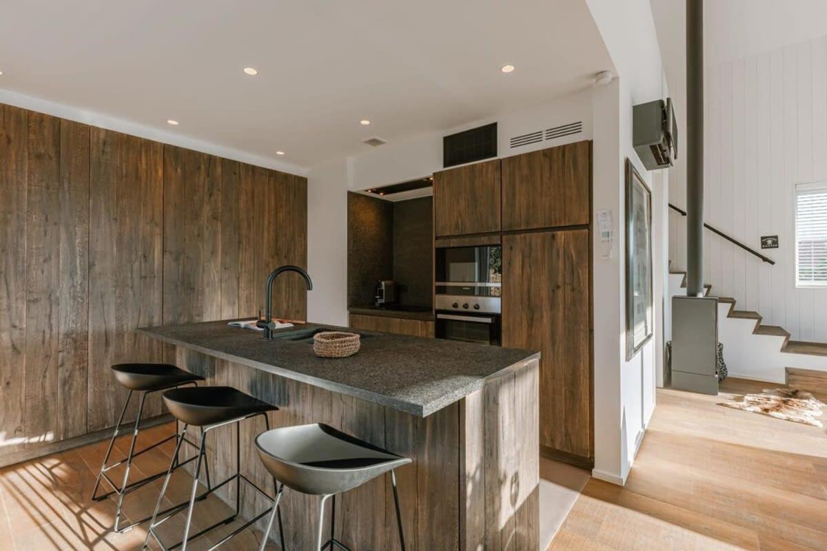 Stylish and spacious vacation home close to the beach