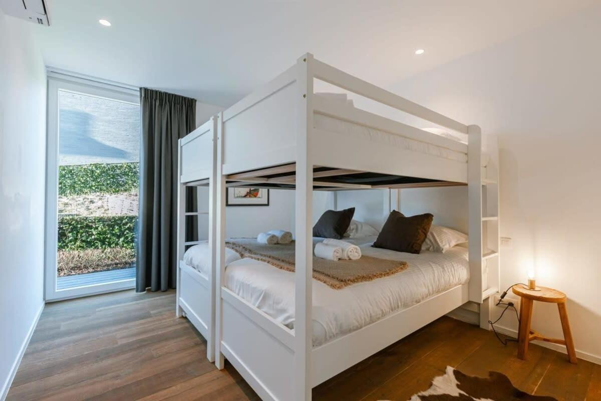 Stylish and spacious vacation home close to the beach
