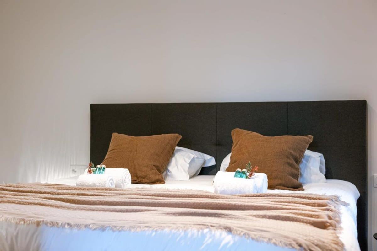 Huswell - Modern apartment located at historical Main Square