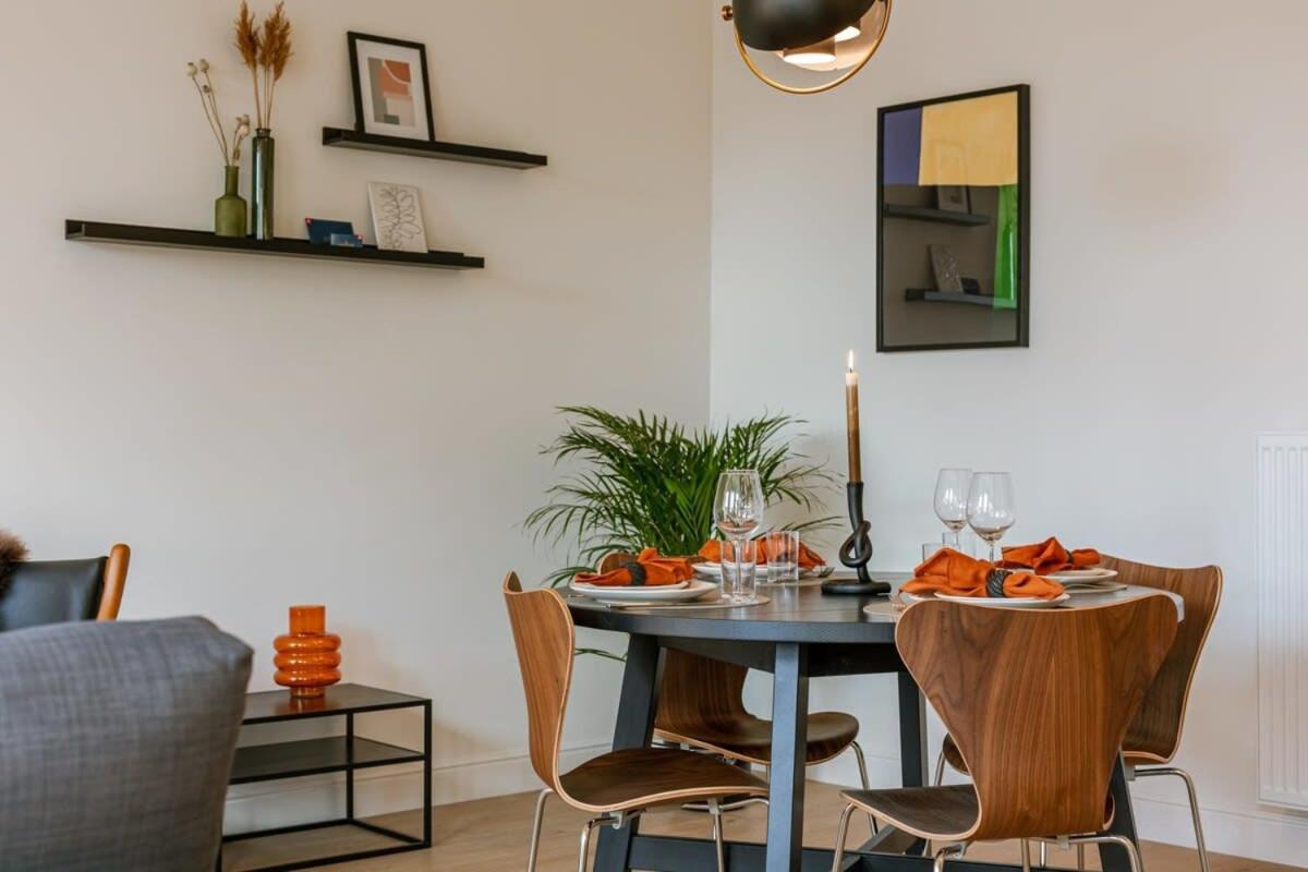 Huswell - Stunning apartment at the Grand Market of Antwerp