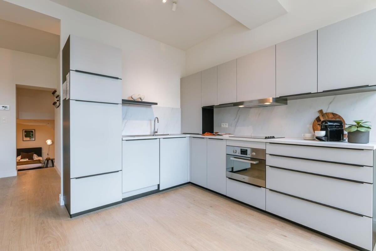 Huswell - Stunning apartment at the Grand Market of Antwerp