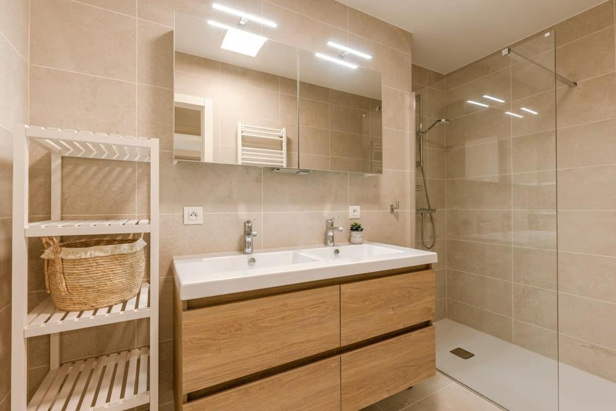 Huswell - Bright apartment in Sky garden with terrace