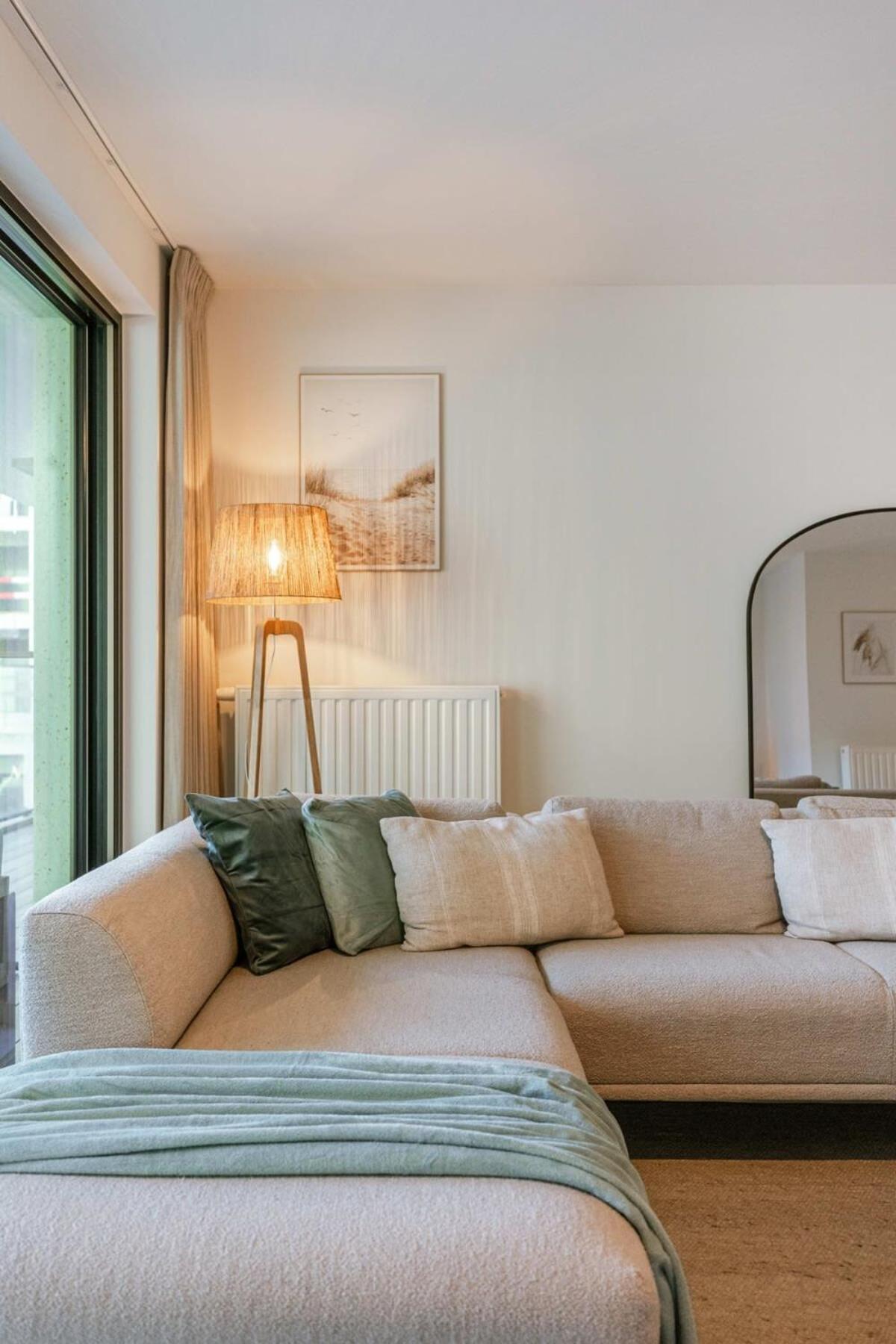 Huswell - Bright apartment in Sky garden with terrace