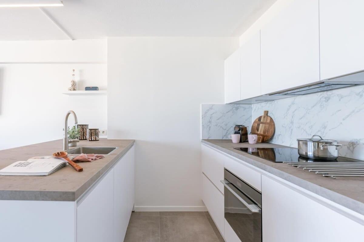 Frontal seaview apartment in Blankenberge