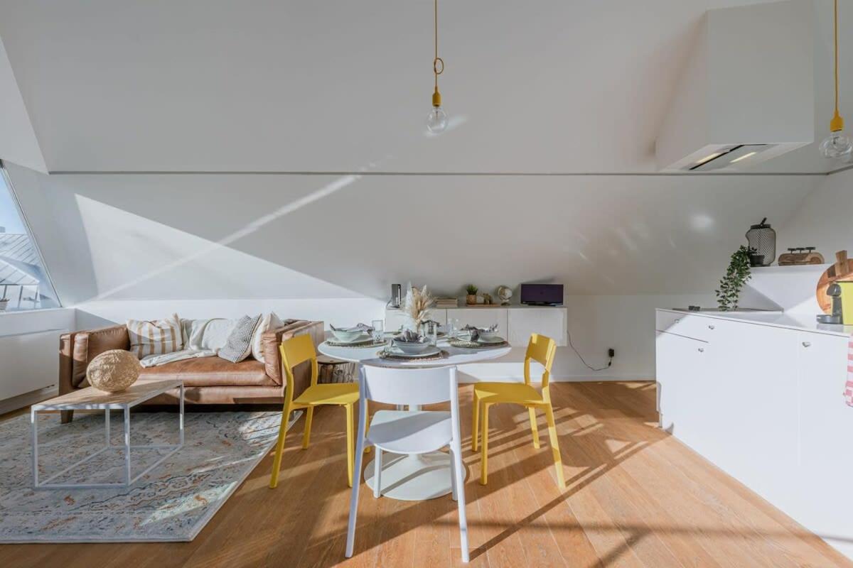 Casiola - Bright apartment overlooking the 3 towers of Ghent