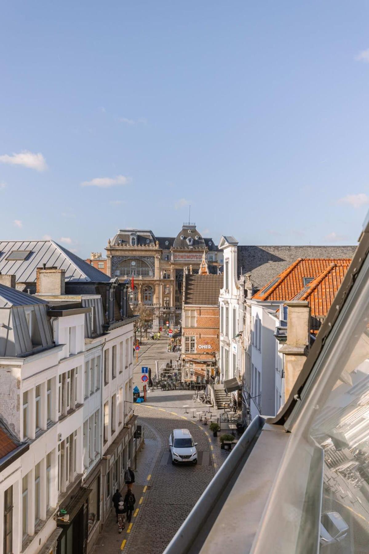 Casiola - Bright apartment overlooking the 3 towers of Ghent