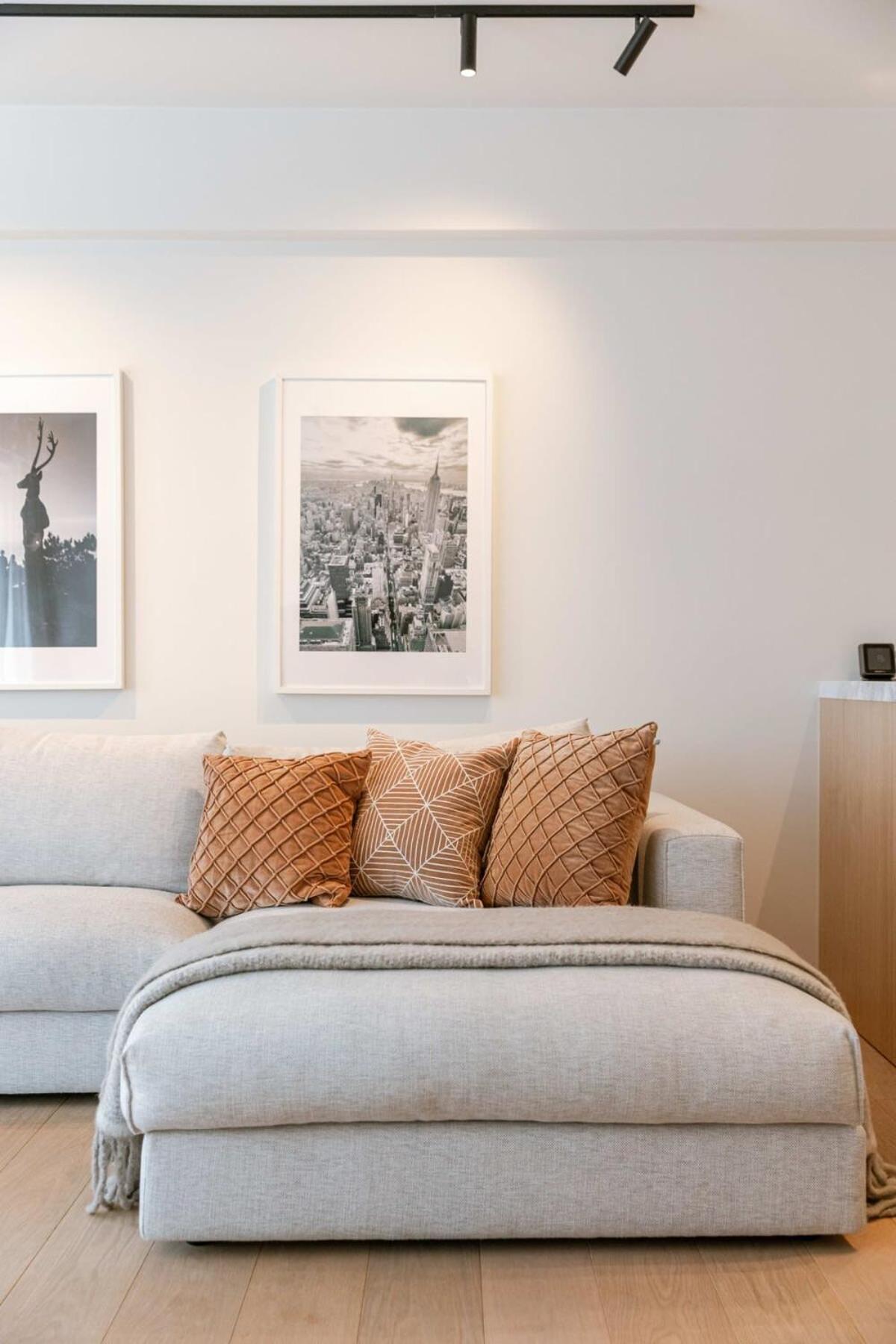 Trendy apartment on top location in Knokke for 7