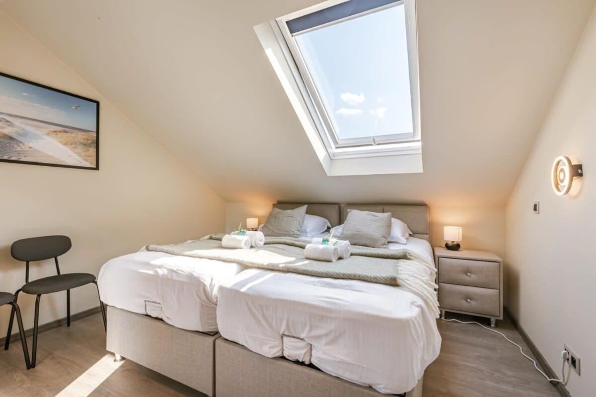 Spacious house with garden and parking
