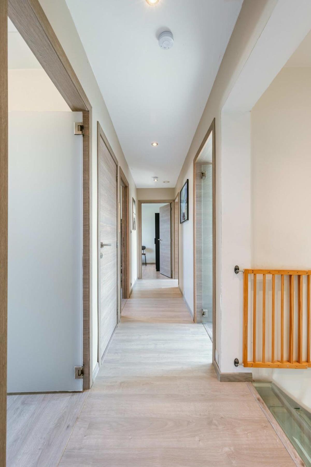 Spacious house with garden and parking