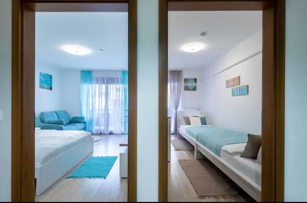 Aurora Residence