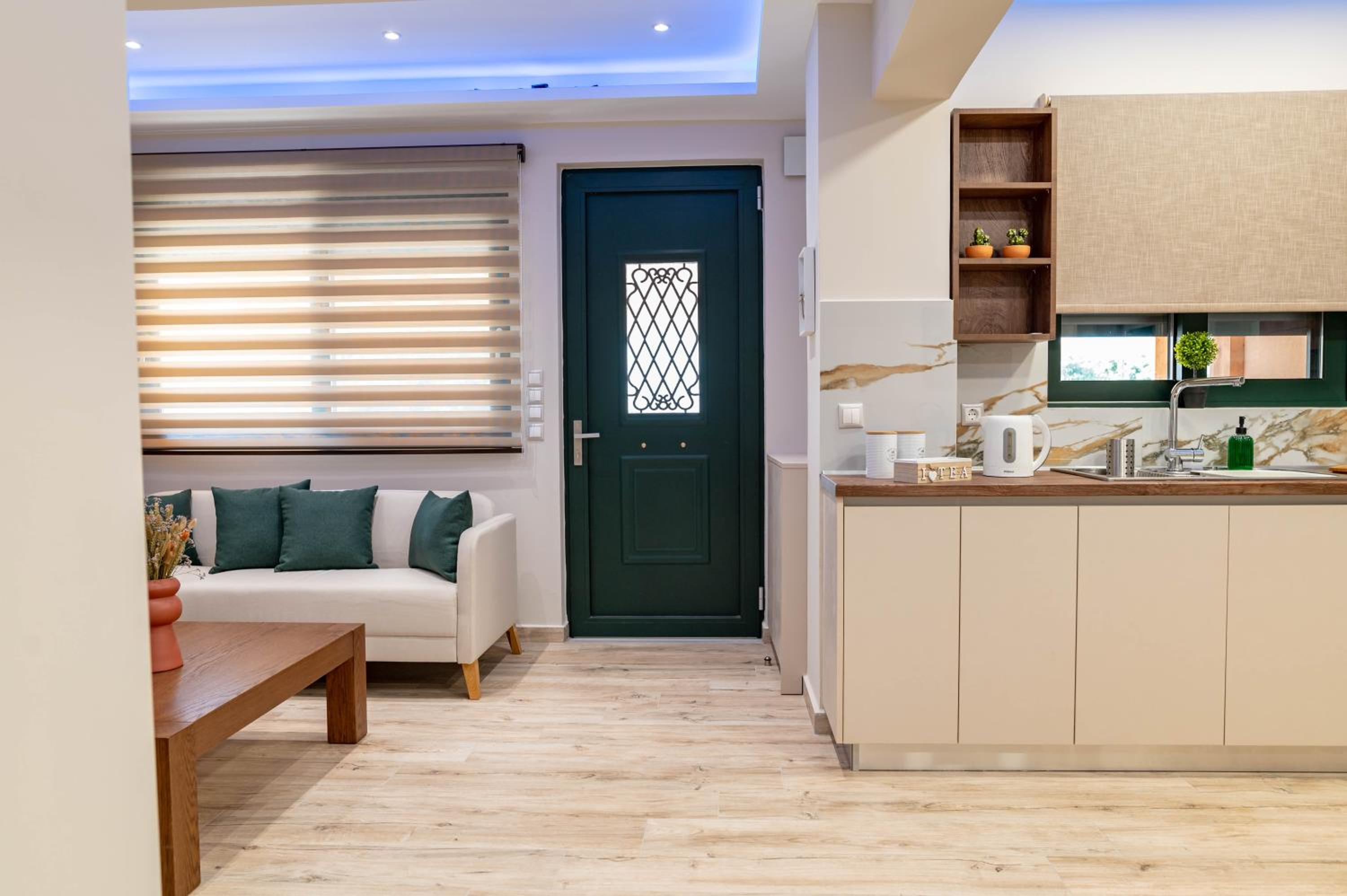 Niotis House - Elegance & comfort in the city photo 3