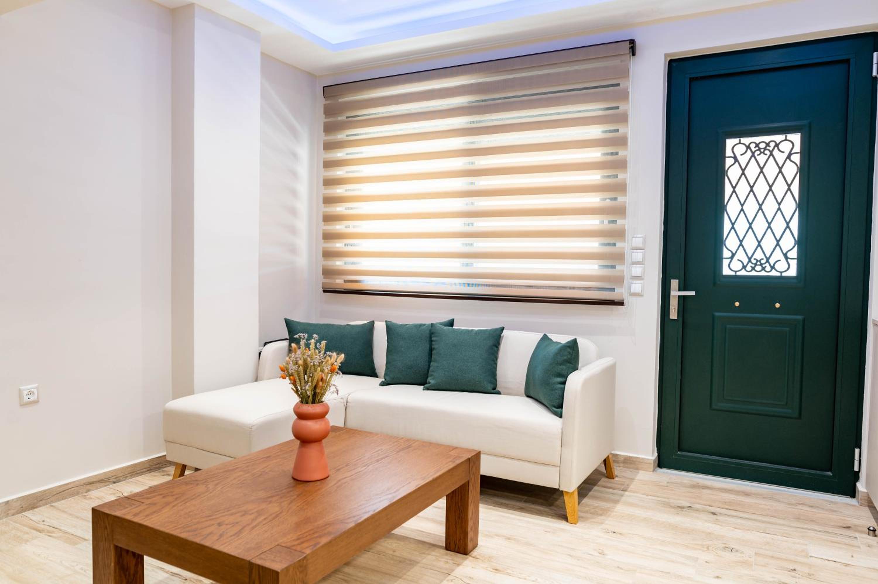 Niotis House - Elegance & comfort in the city photo 4