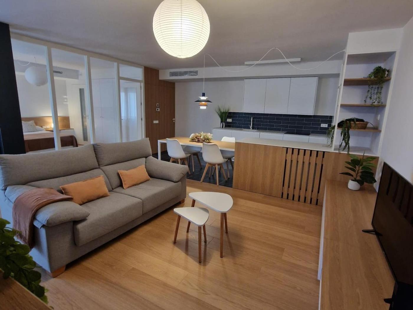 Homing Tarragona 58 photo 2