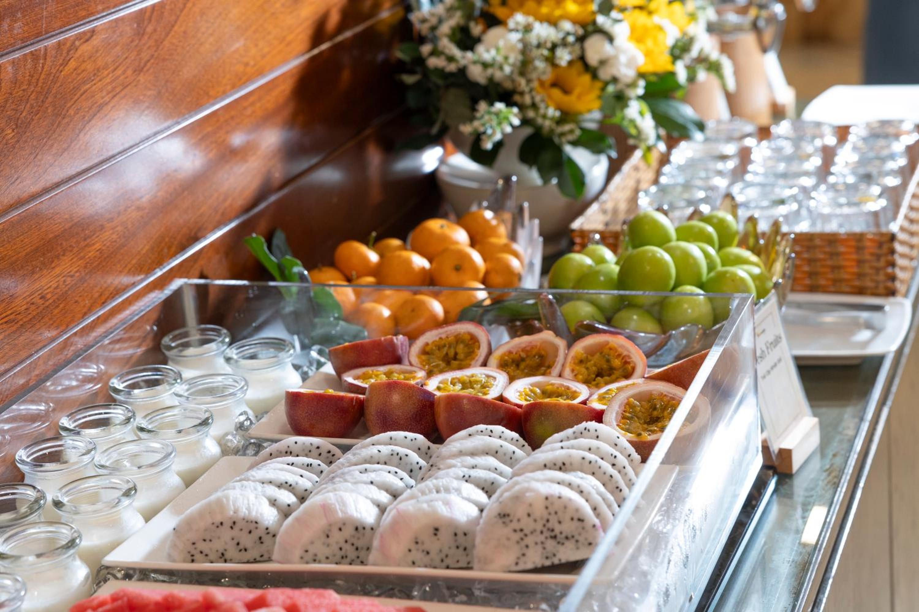 Winsuites Sai Gon Hotel 28