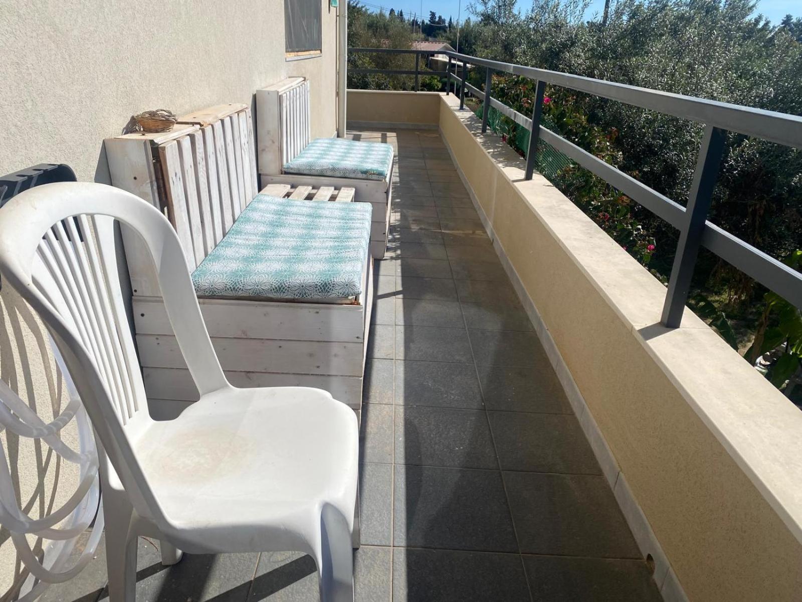 Apartment in the middle of nature view 3