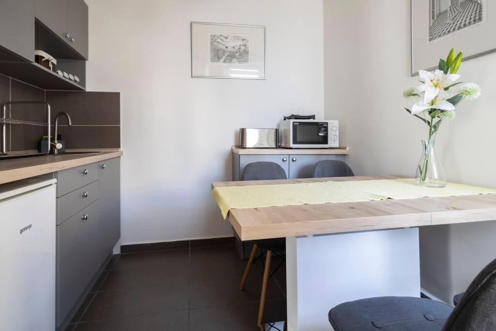 Art Gallery Apartman