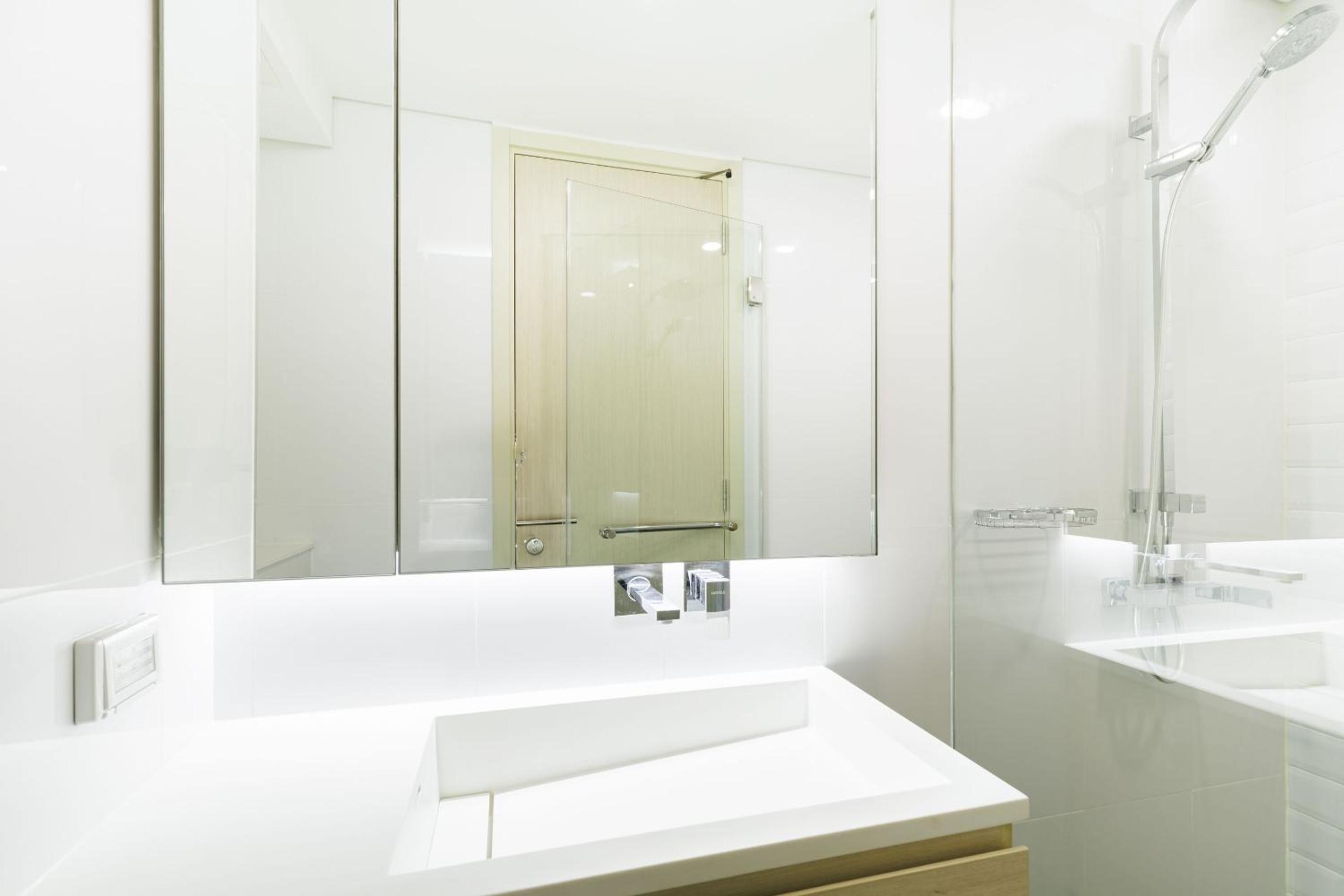 Loft Pool Superior Suite Near jodd Night Market 500mbps Wi-Fi Twin