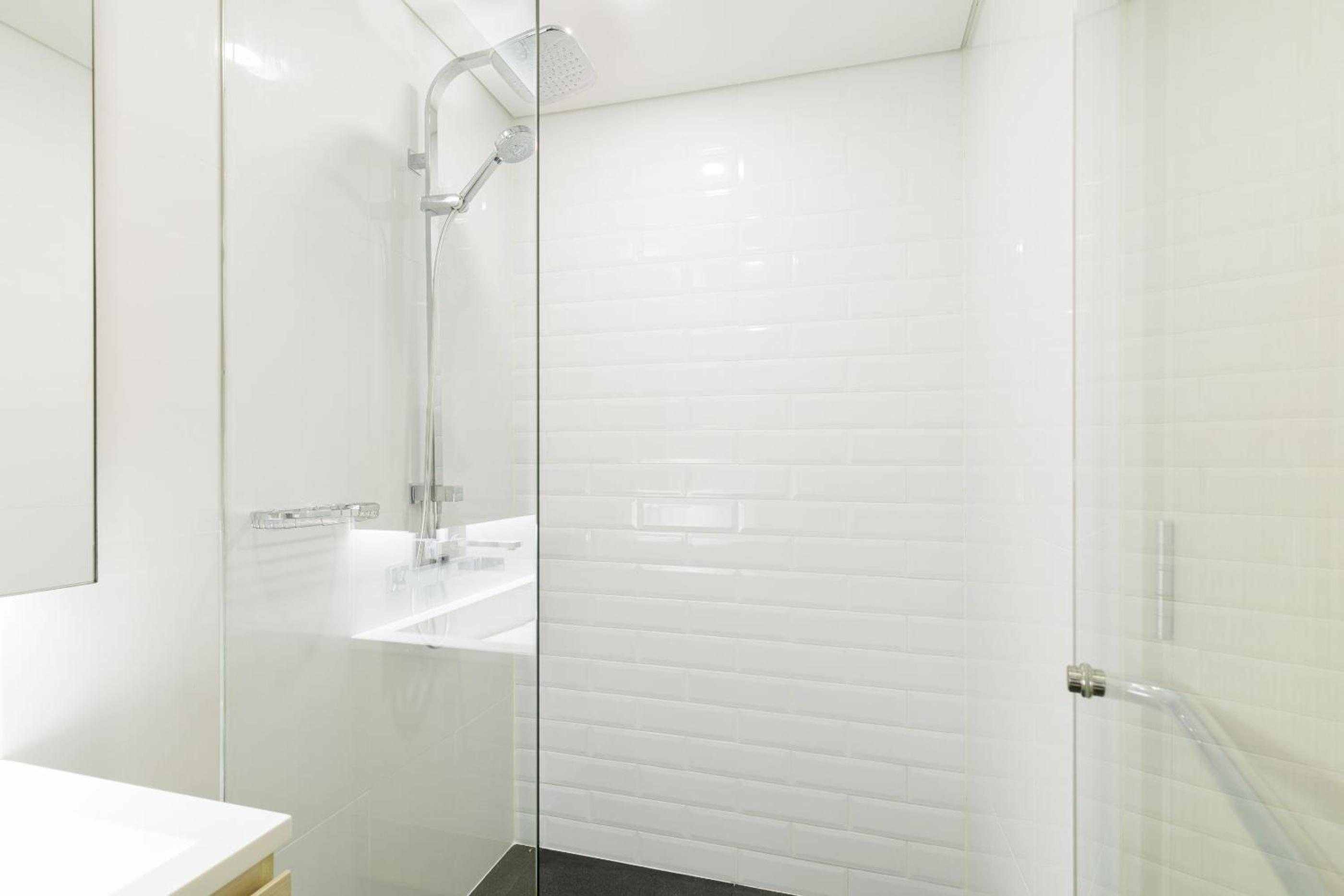 Loft Pool Superior Suite Near jodd Night Market 500mbps Wi-Fi Twin