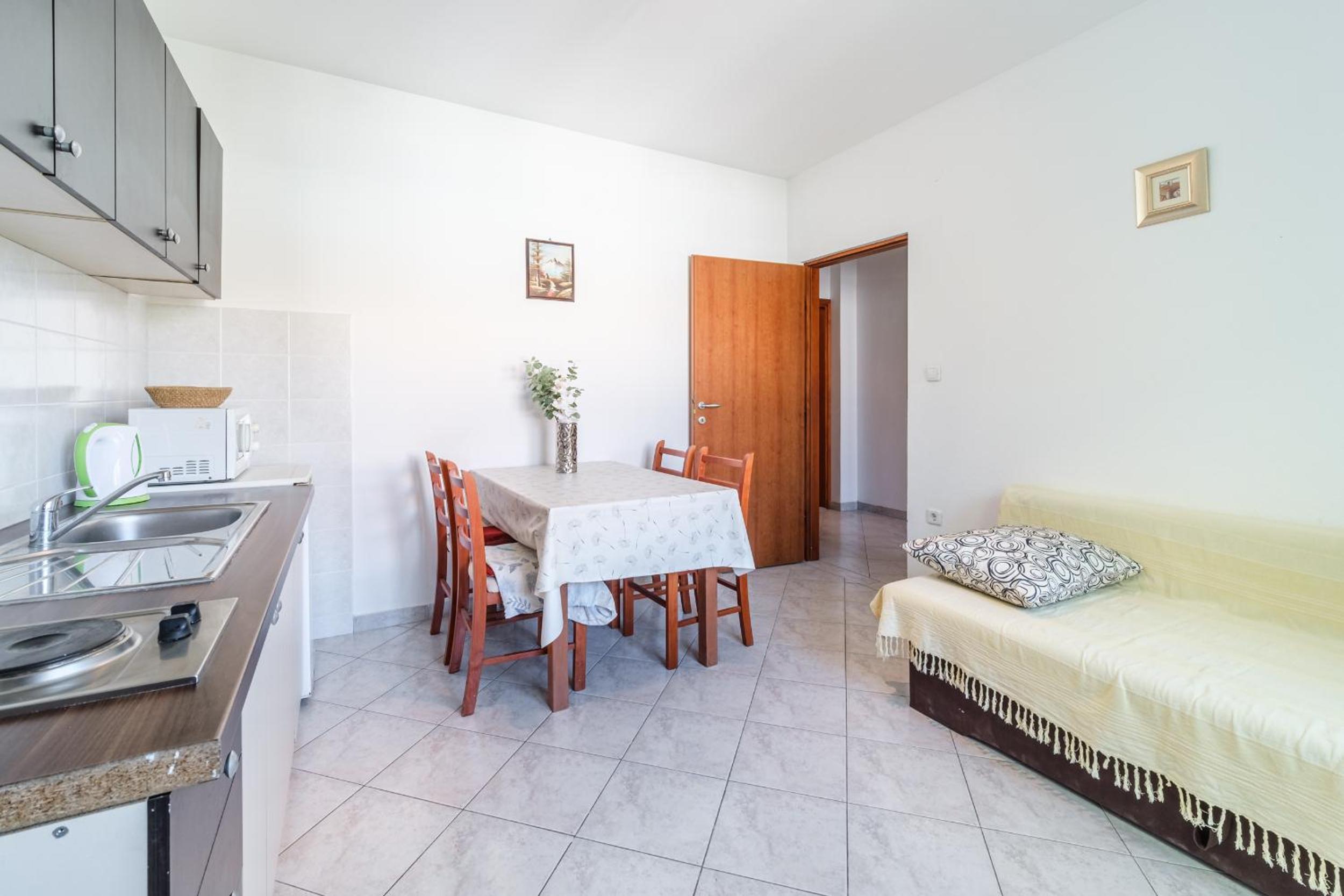 Podstrana Vacations - Beach Haven - Property Image 16