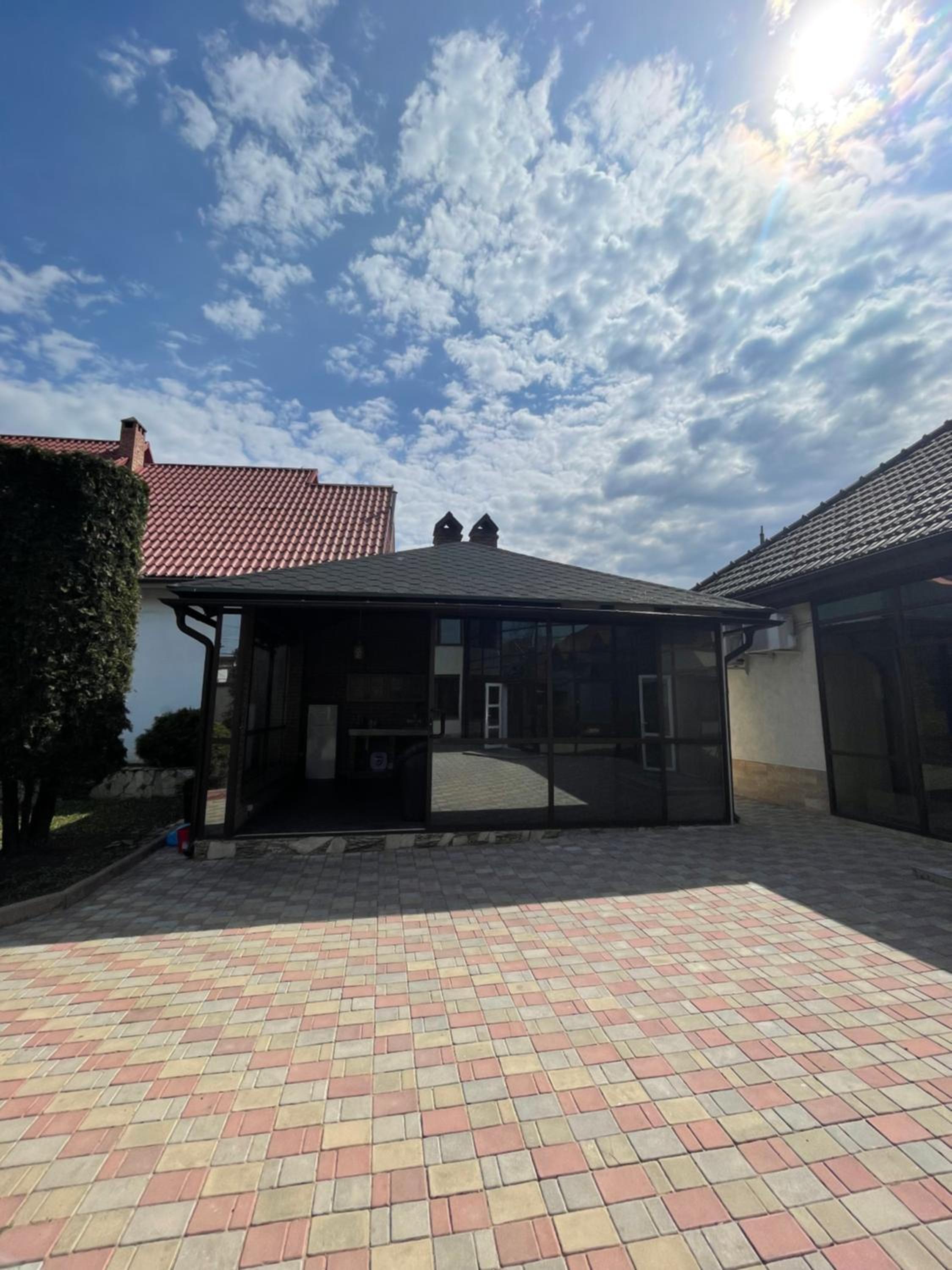 Grand Villa in City Centre