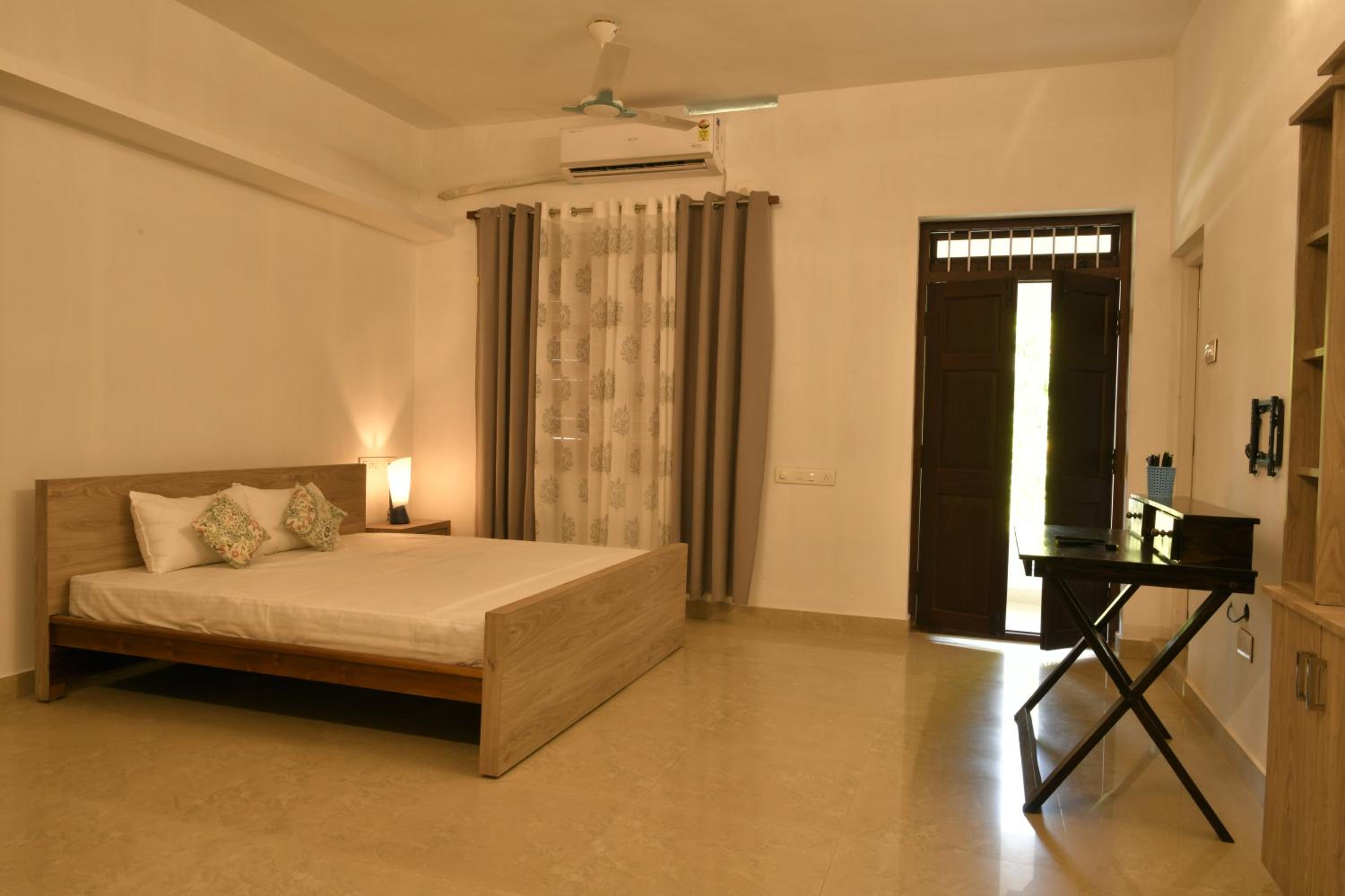 Gloria Homestay ,Thrissur