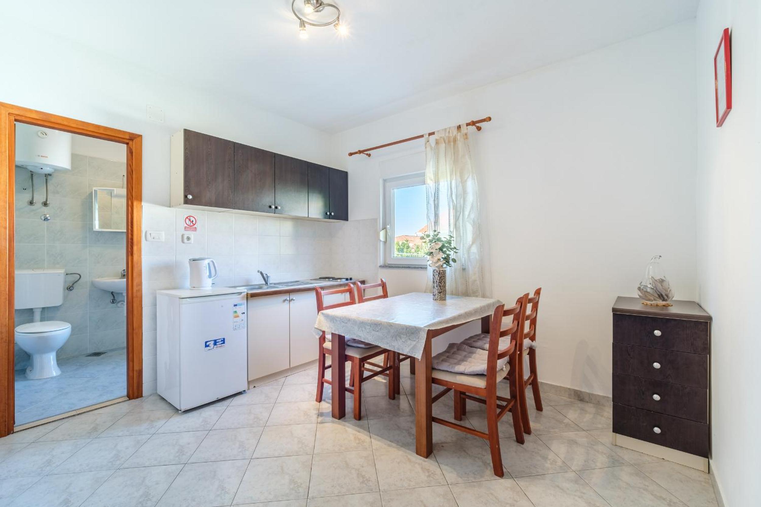 Podstrana Vacations - Beach Haven - Property Image 11