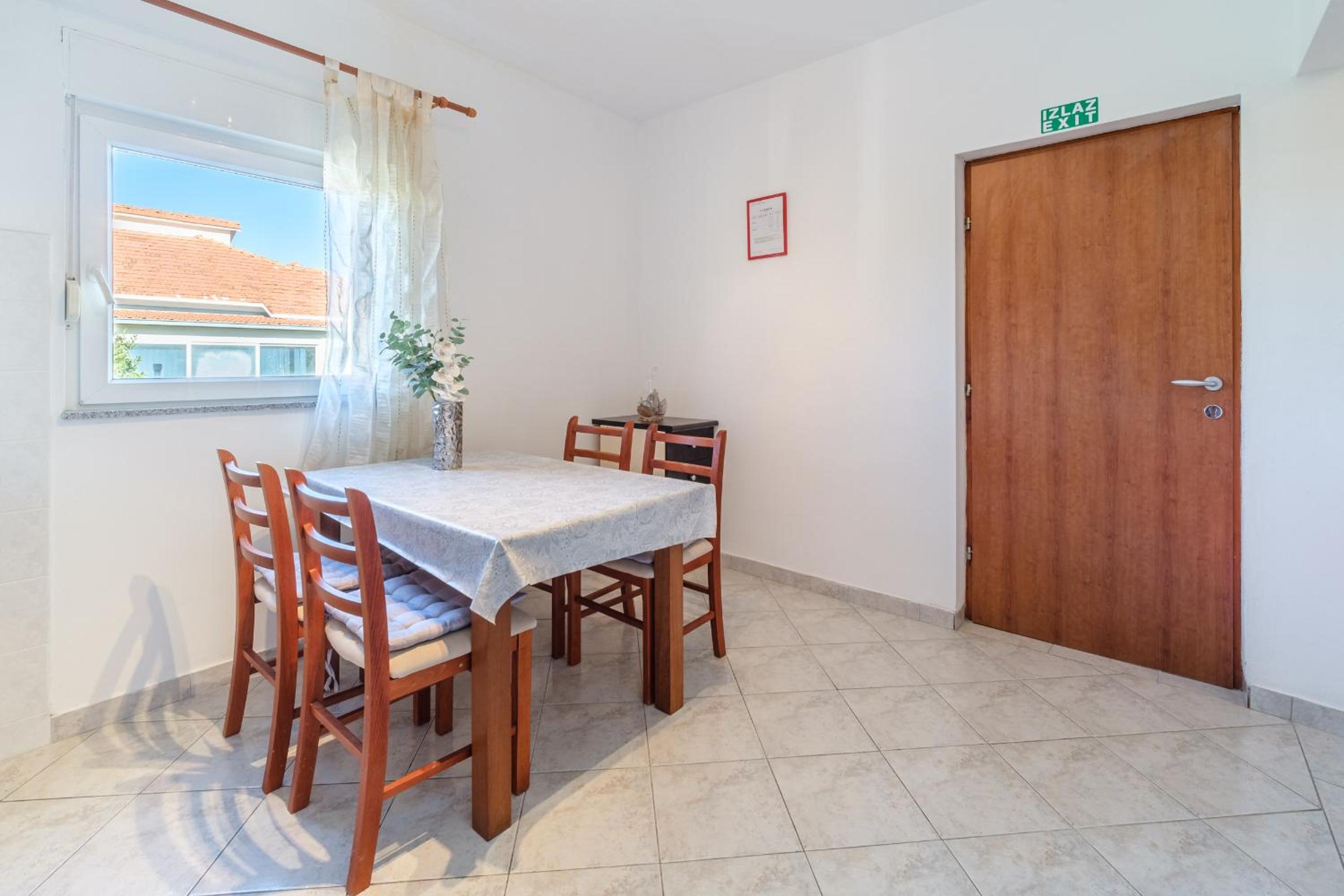 Podstrana Vacations - Beach Haven - Property Image 7