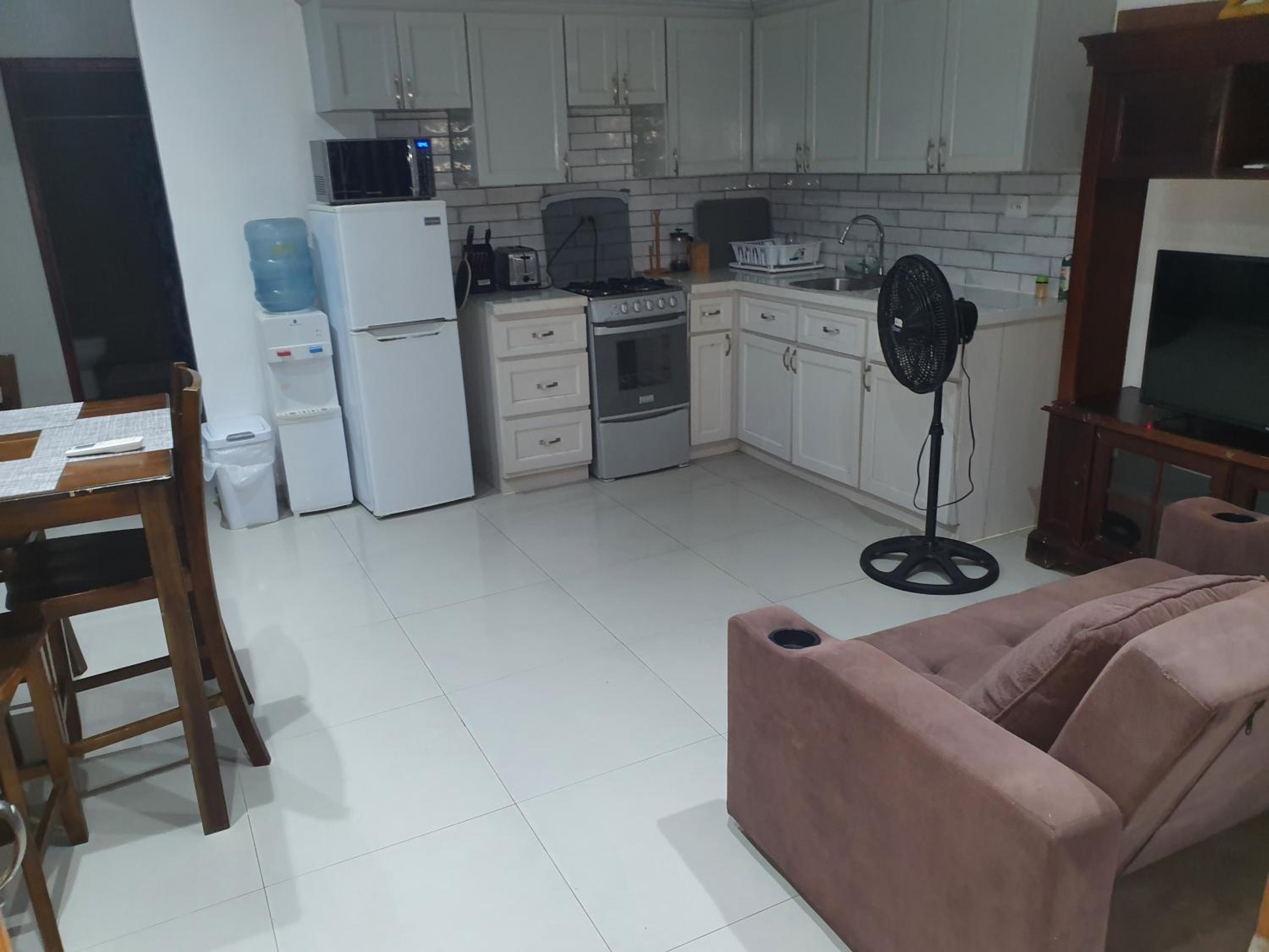 Sunset Apartments West End Roatan view 5