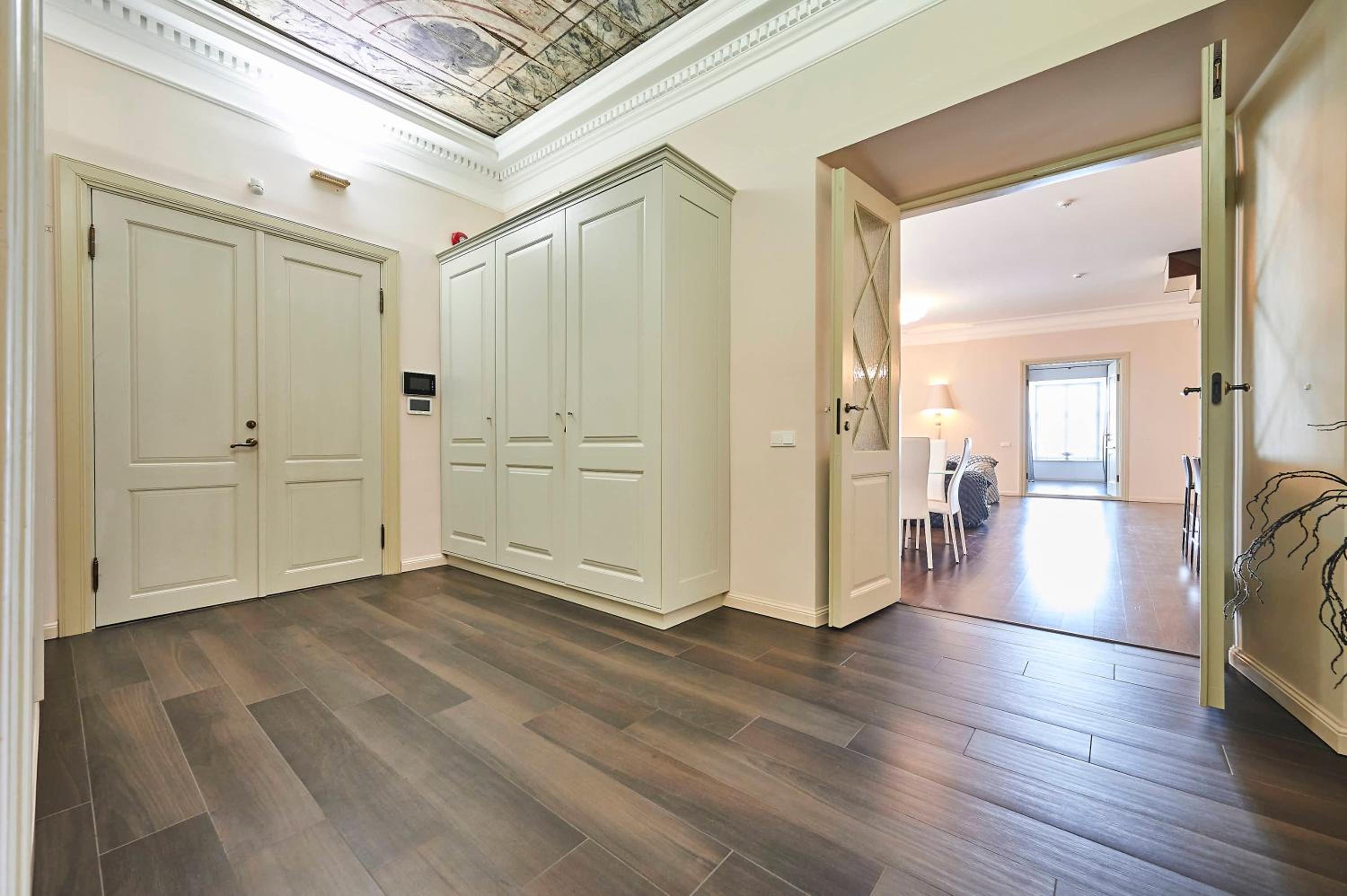 Luxury apartment Baron fon Fersen