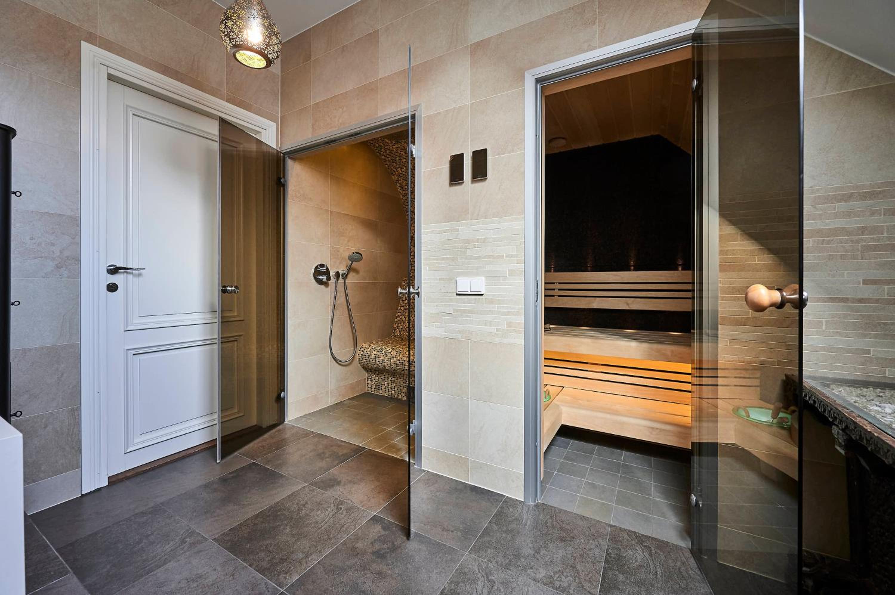 Luxury apartment Baron fon Fersen