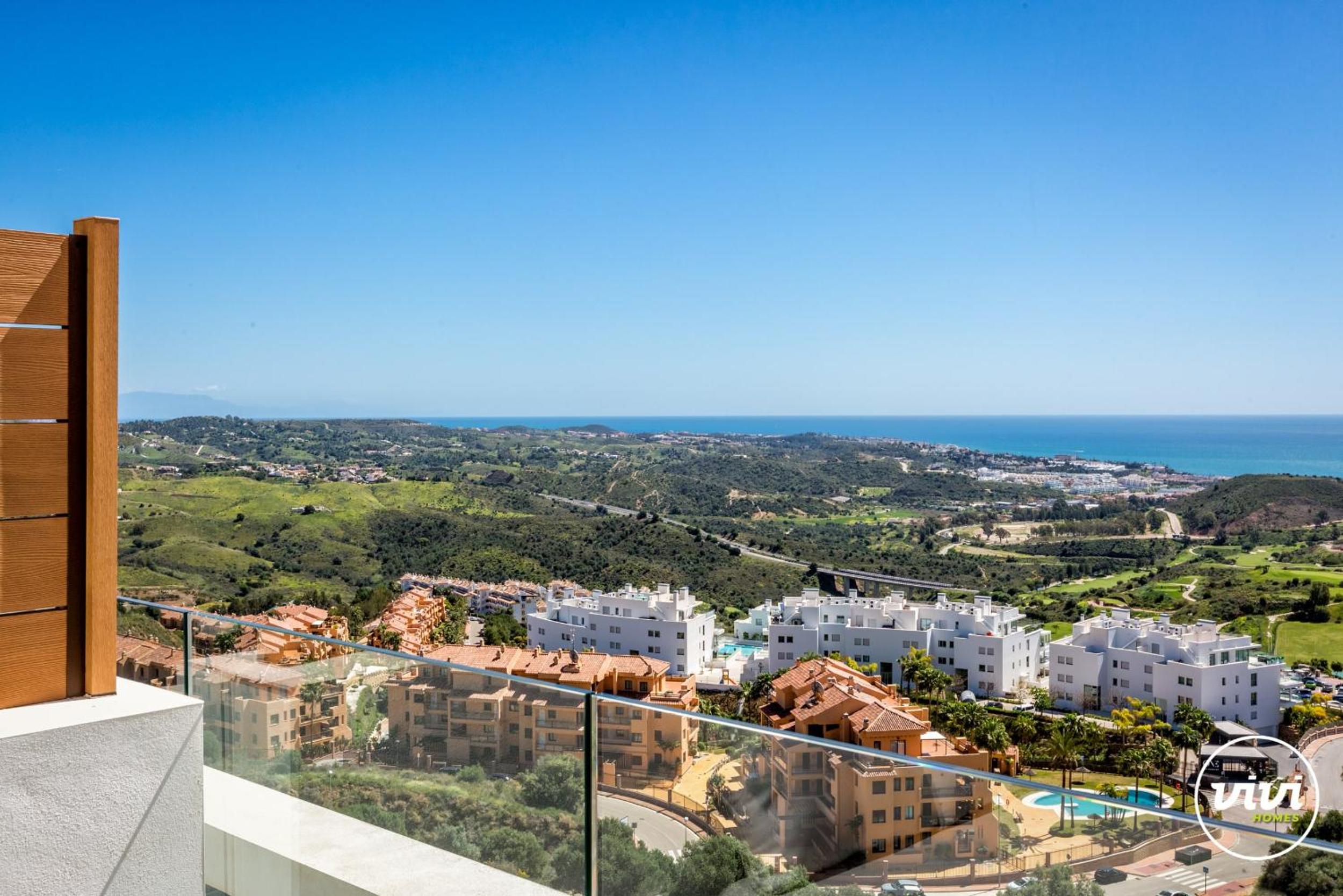 ViVi Homes - The Heights Pool, Gym, Sauna, Terrace & Sea View