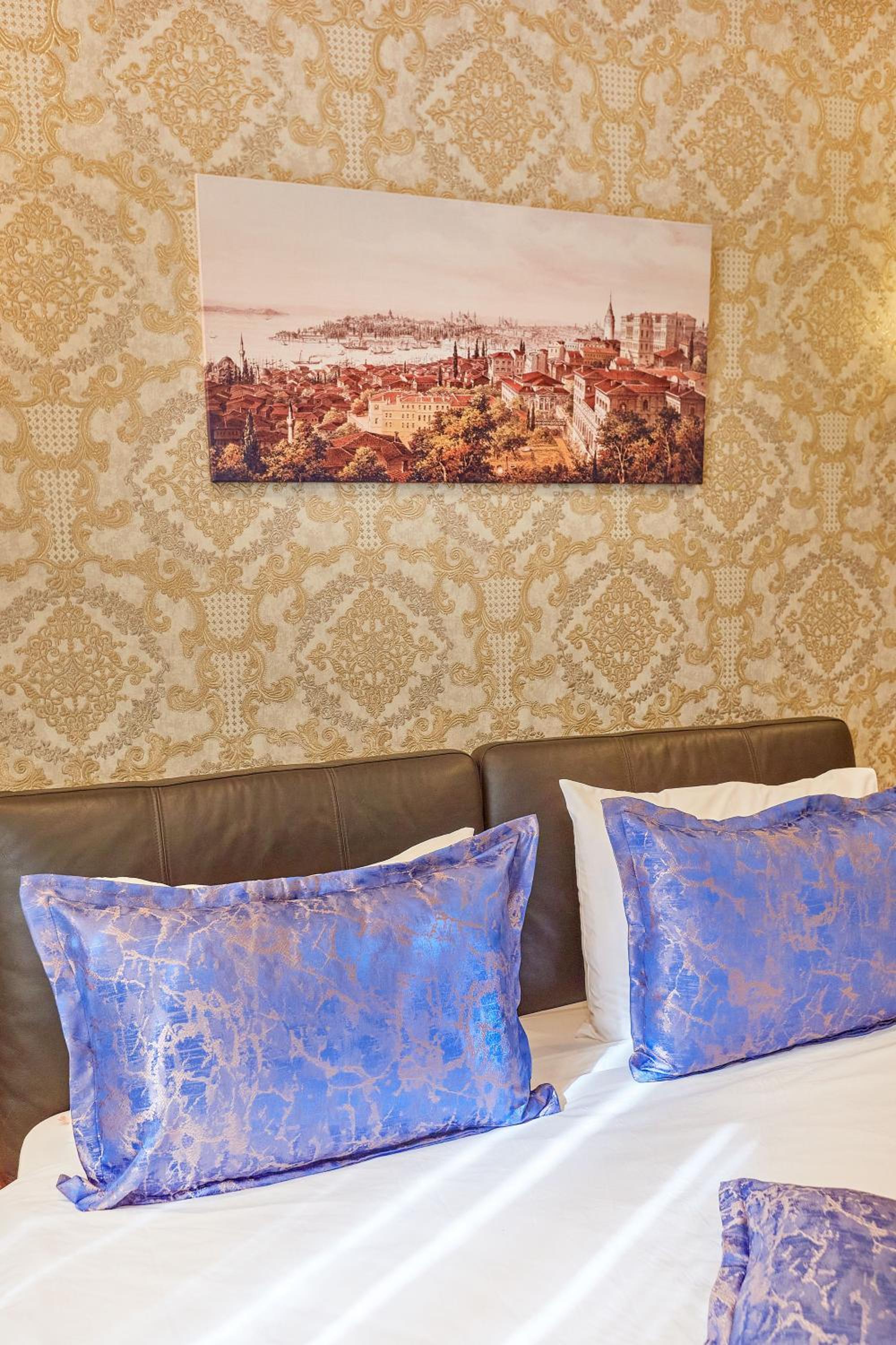 Ardey Otel - Image 149