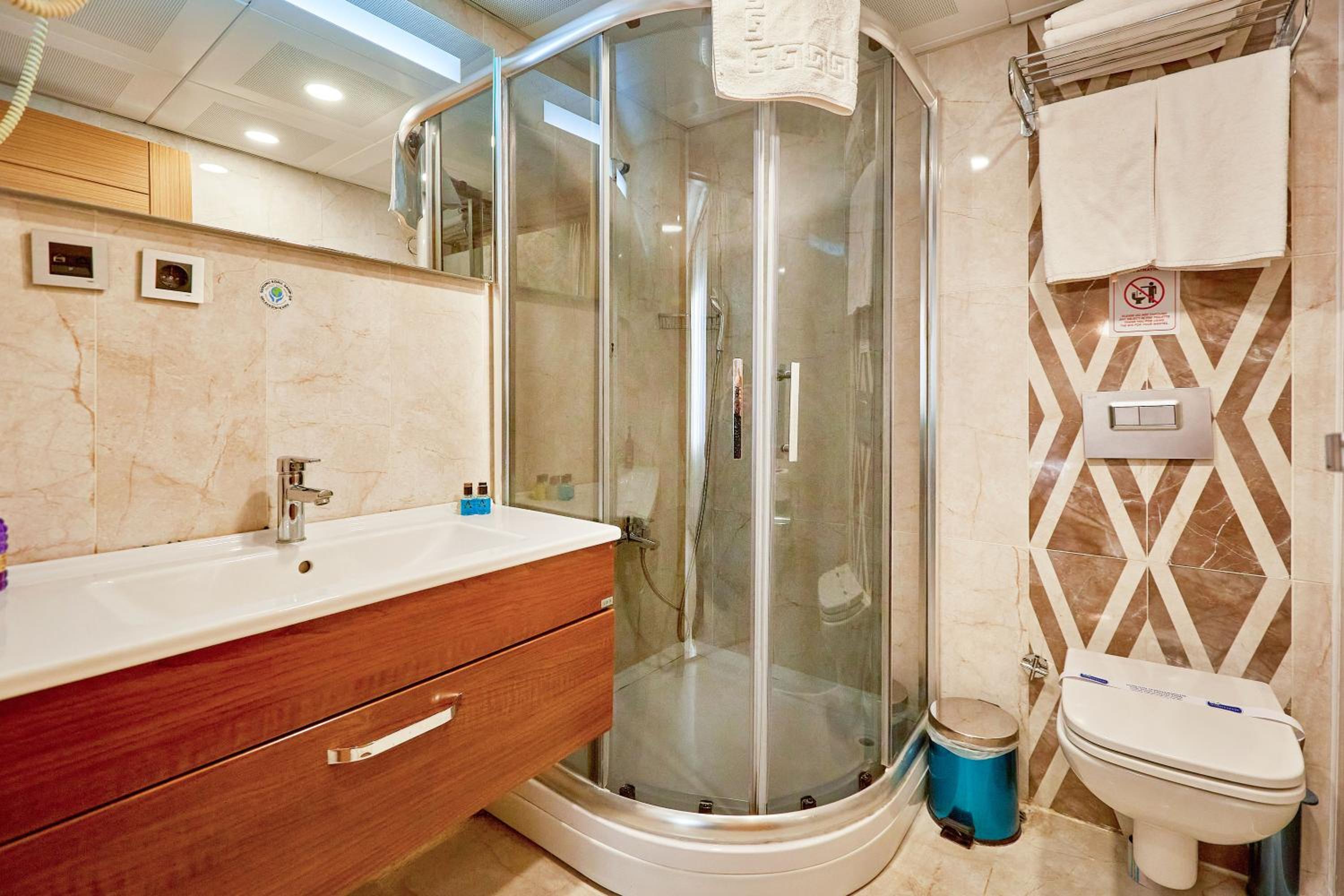 Ardey Otel - Image 148