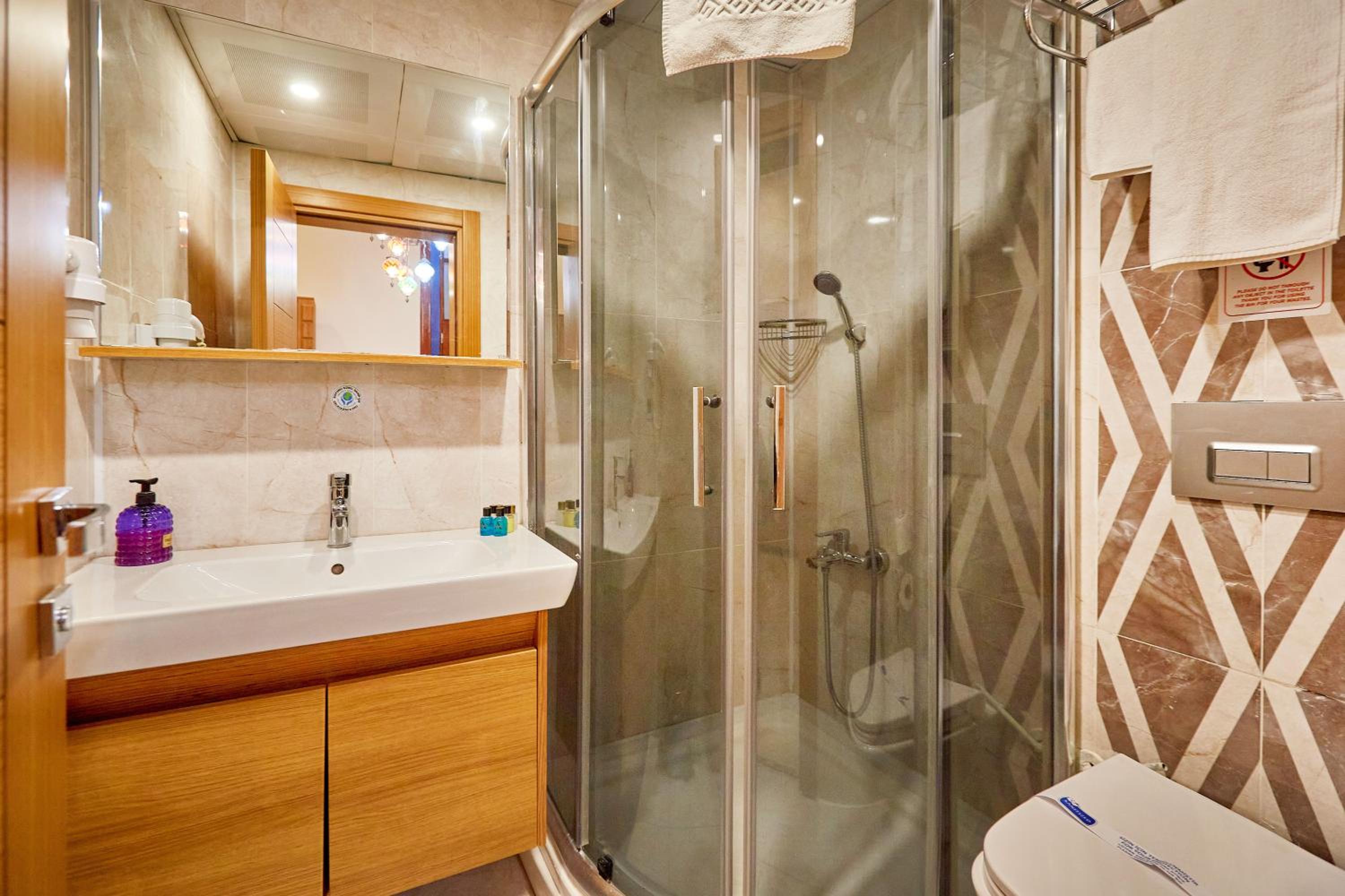 Ardey Otel - Image 186