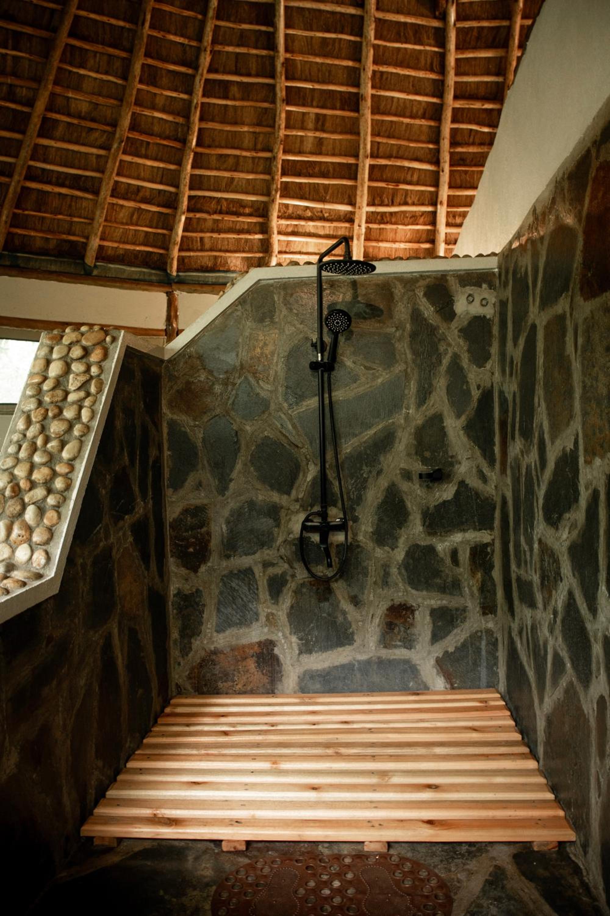 Embogo Safari Lodges