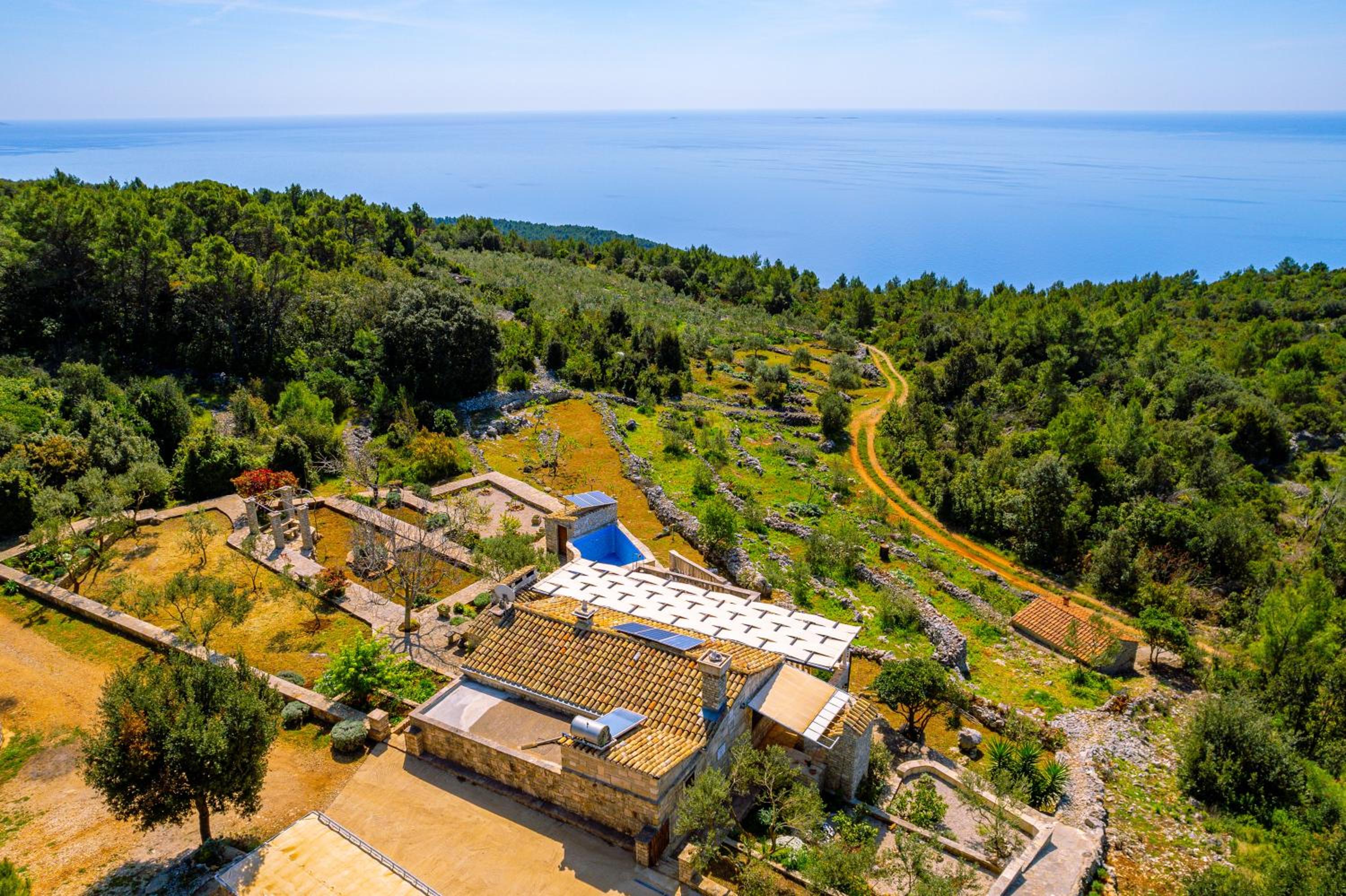 Eco holiday house Cive view 4