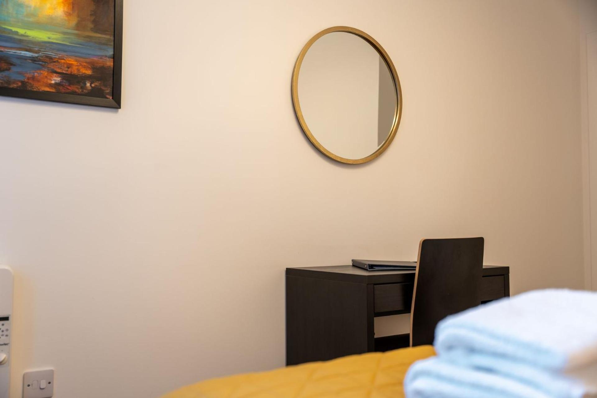 Bowmore Apartment