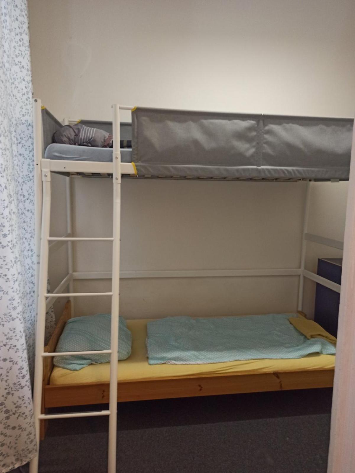 Cozy rooms, 10 min by walk to the Center