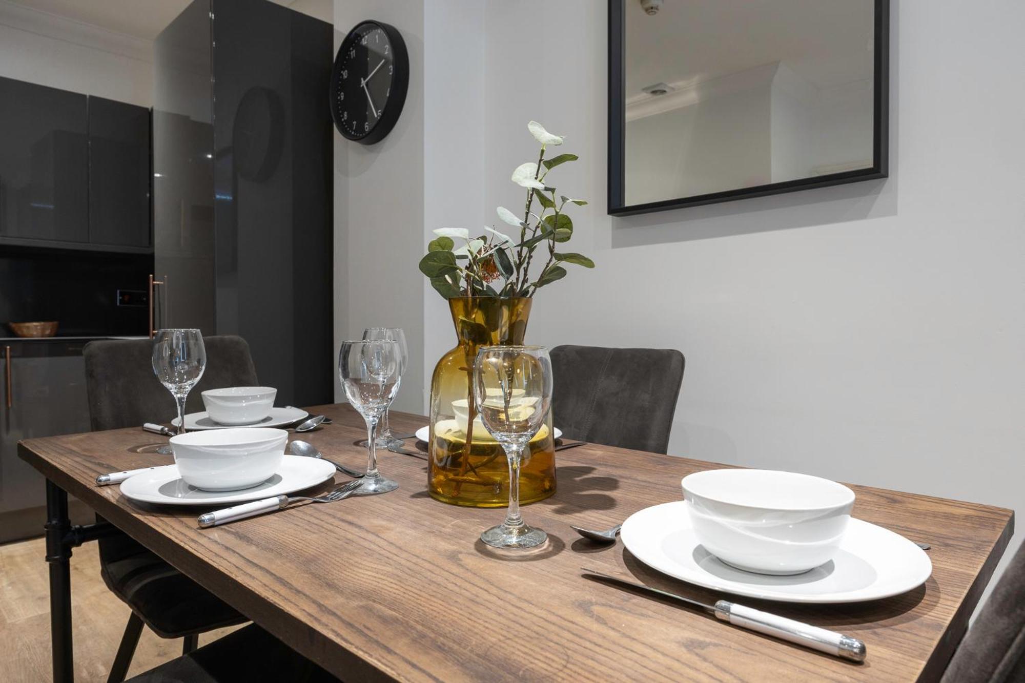 Stunning Two Bedroom Brighton Penthouse