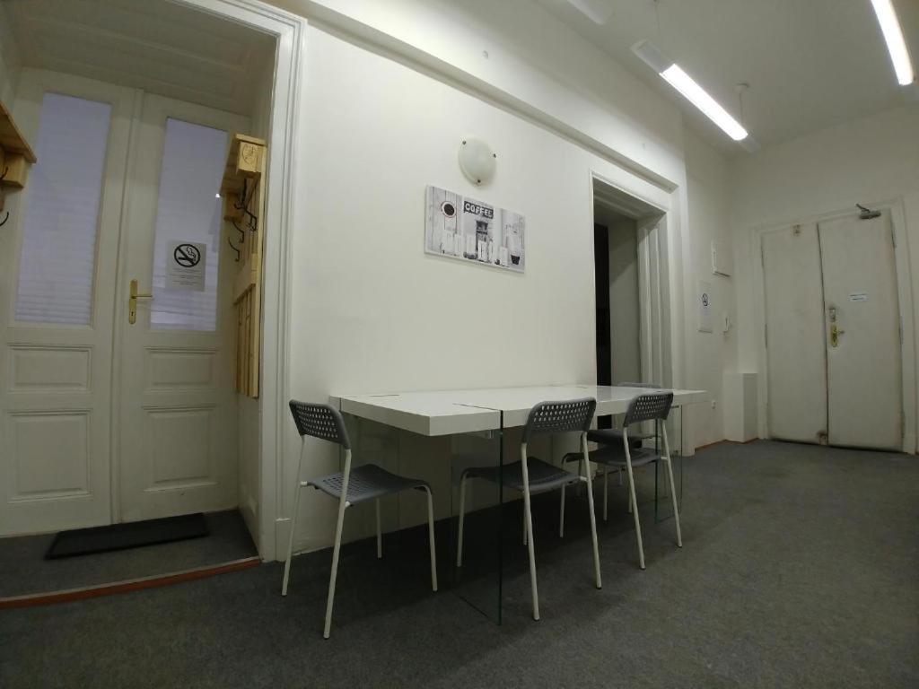 Cozy rooms, 10 min by walk to the Center