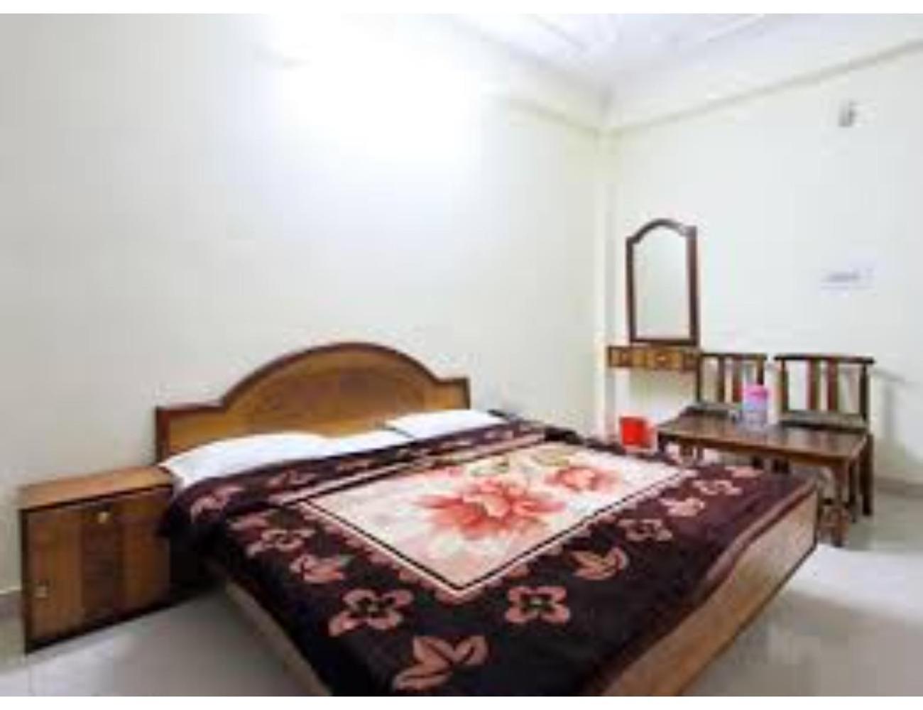 Bharti Hotel Uhdampur