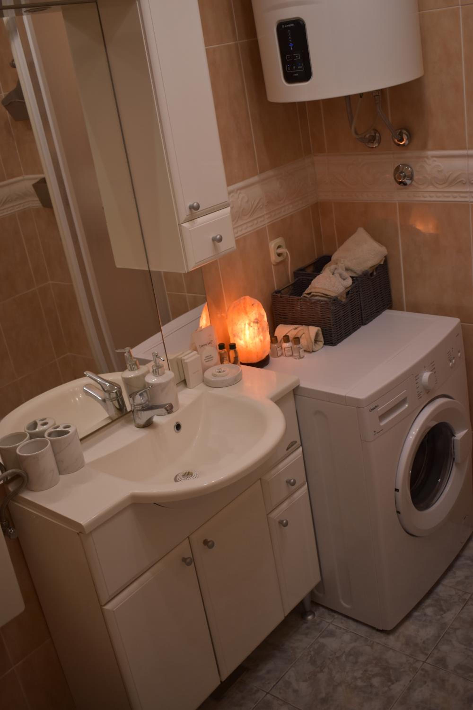 Apartman Paula en Zadar — bathroom