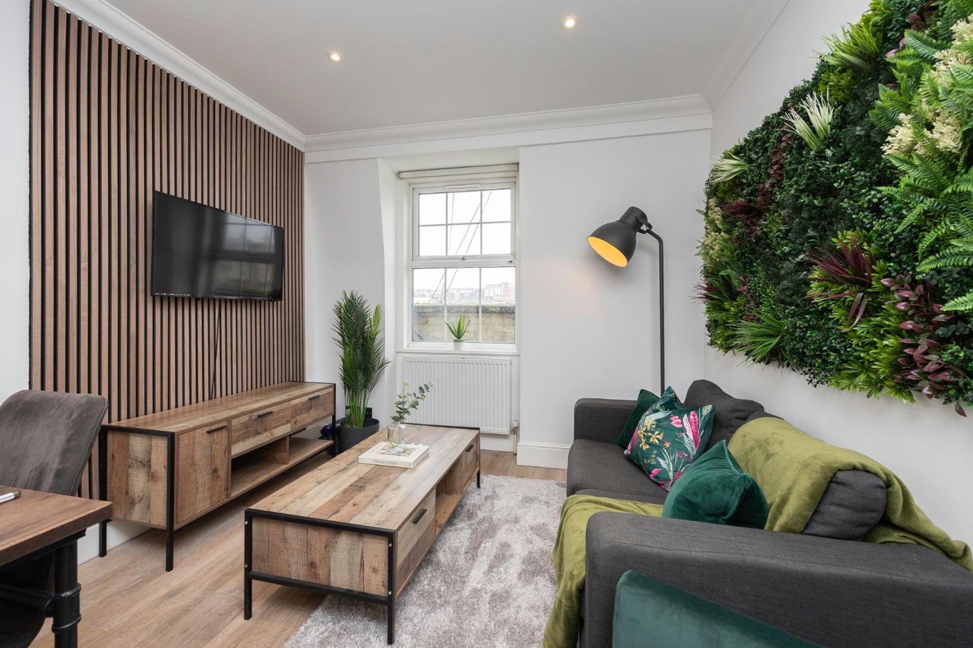 Stunning Two Bedroom Brighton Penthouse