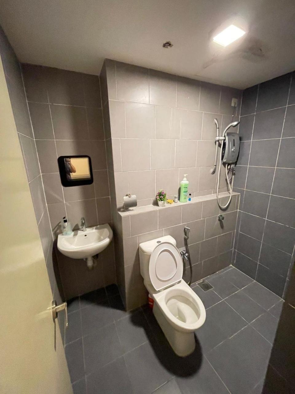 One South Sri Kembangan- 8 mins to Stadium MRT Link photo 3