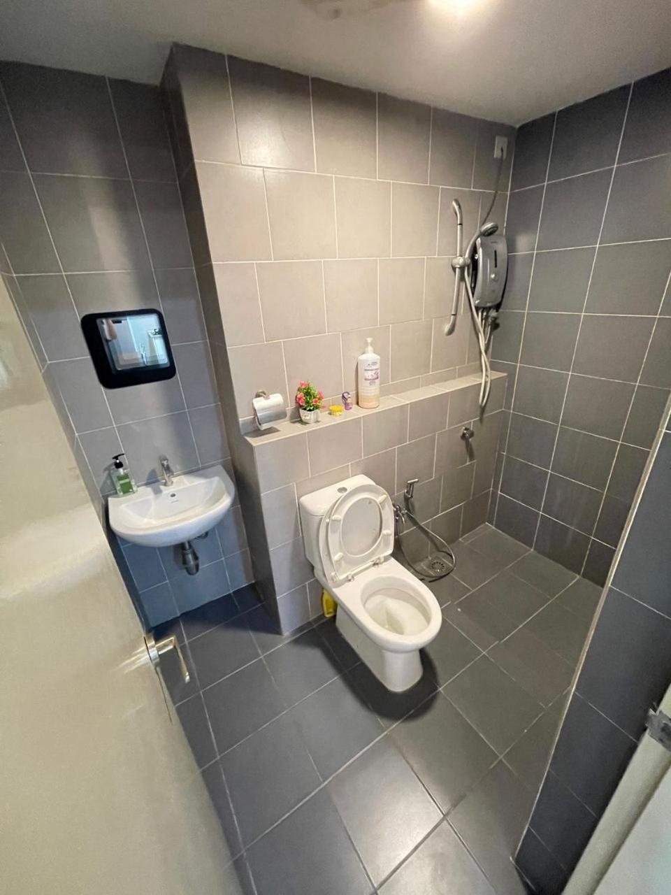 One South Sri Kembangan- 8 mins to Stadium MRT Link photo 6
