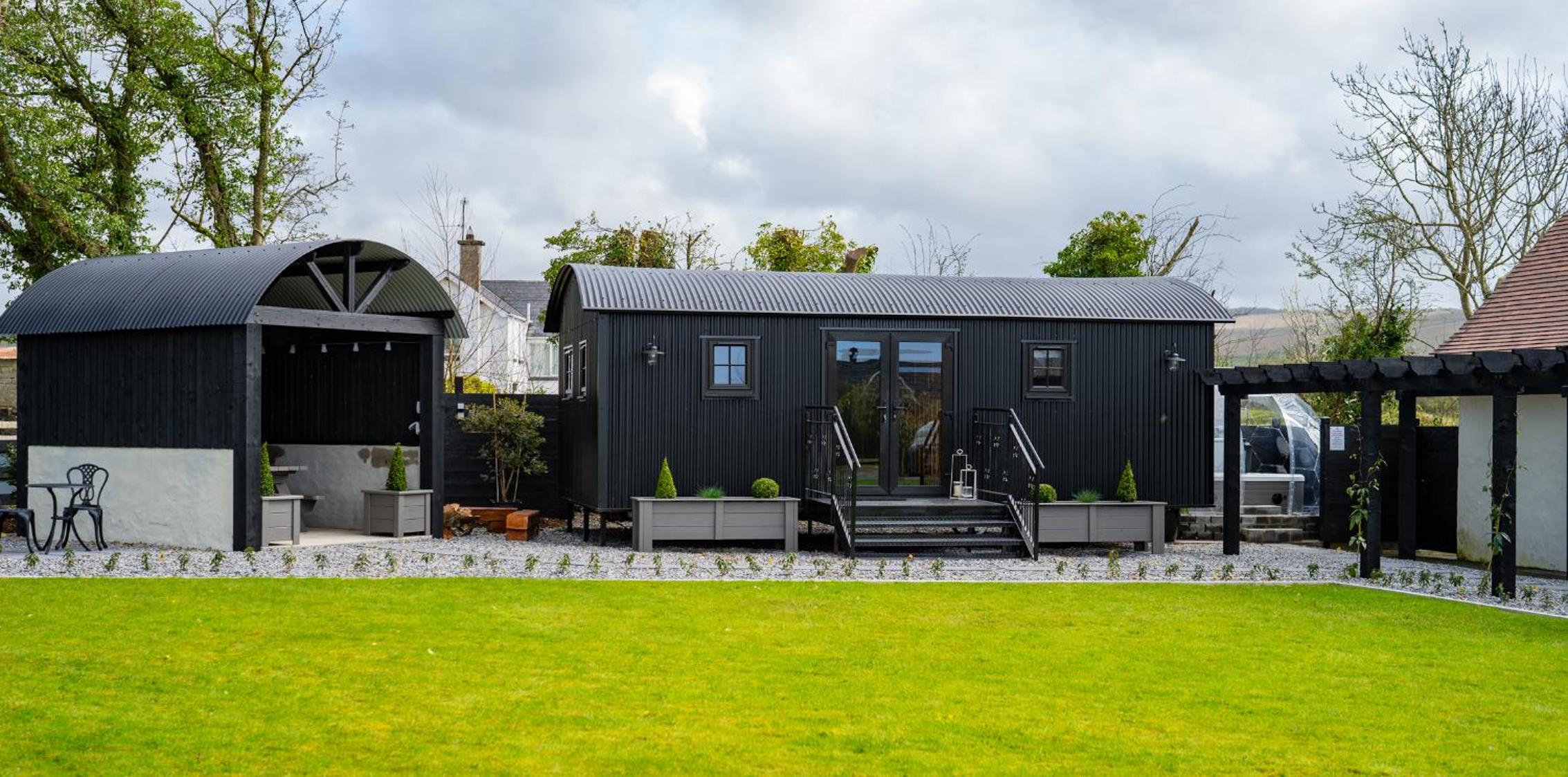 Cherry Tree Lodge view 5