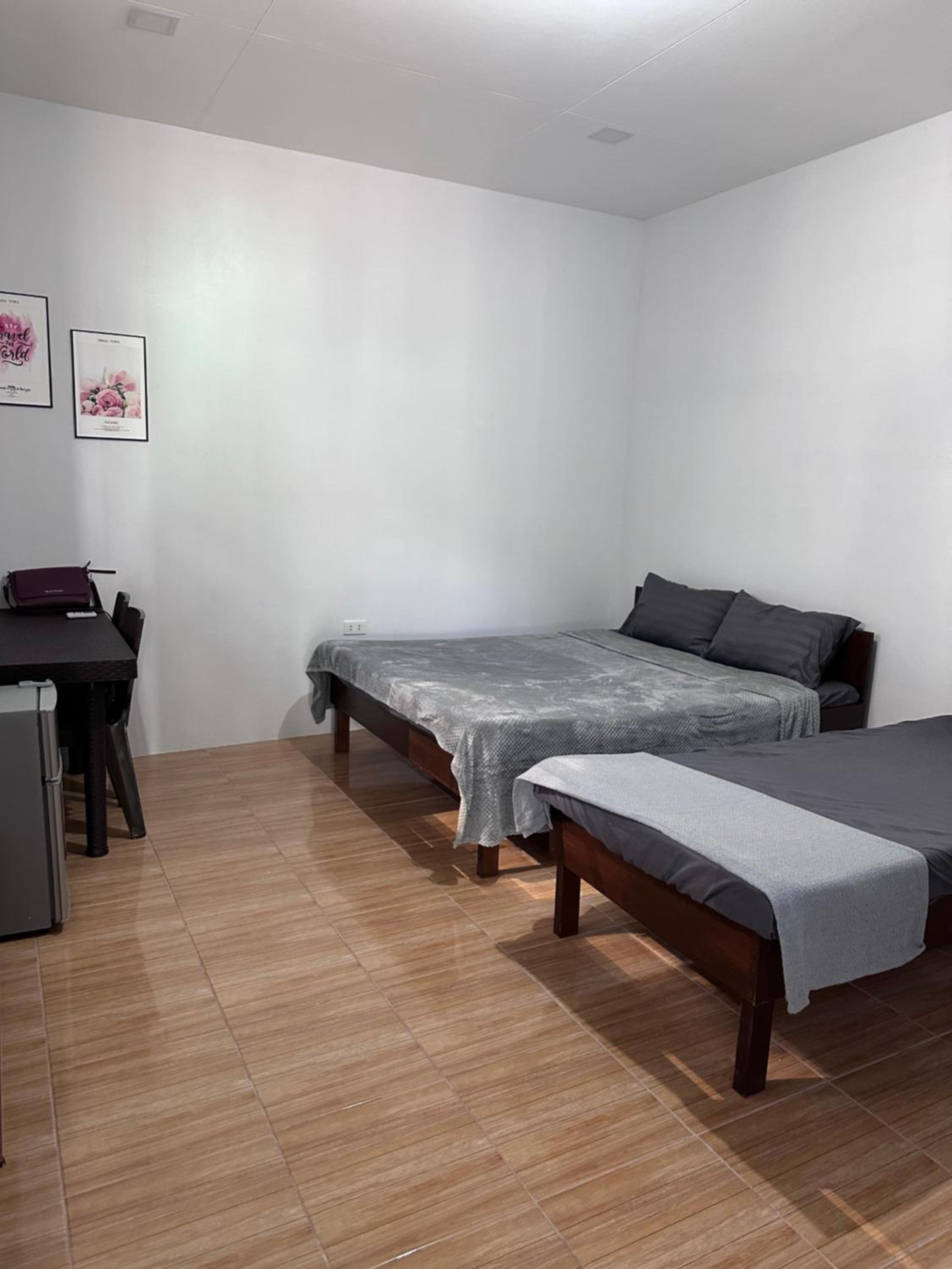 Two airconditioned Bedroom Apartment near AUM view 2