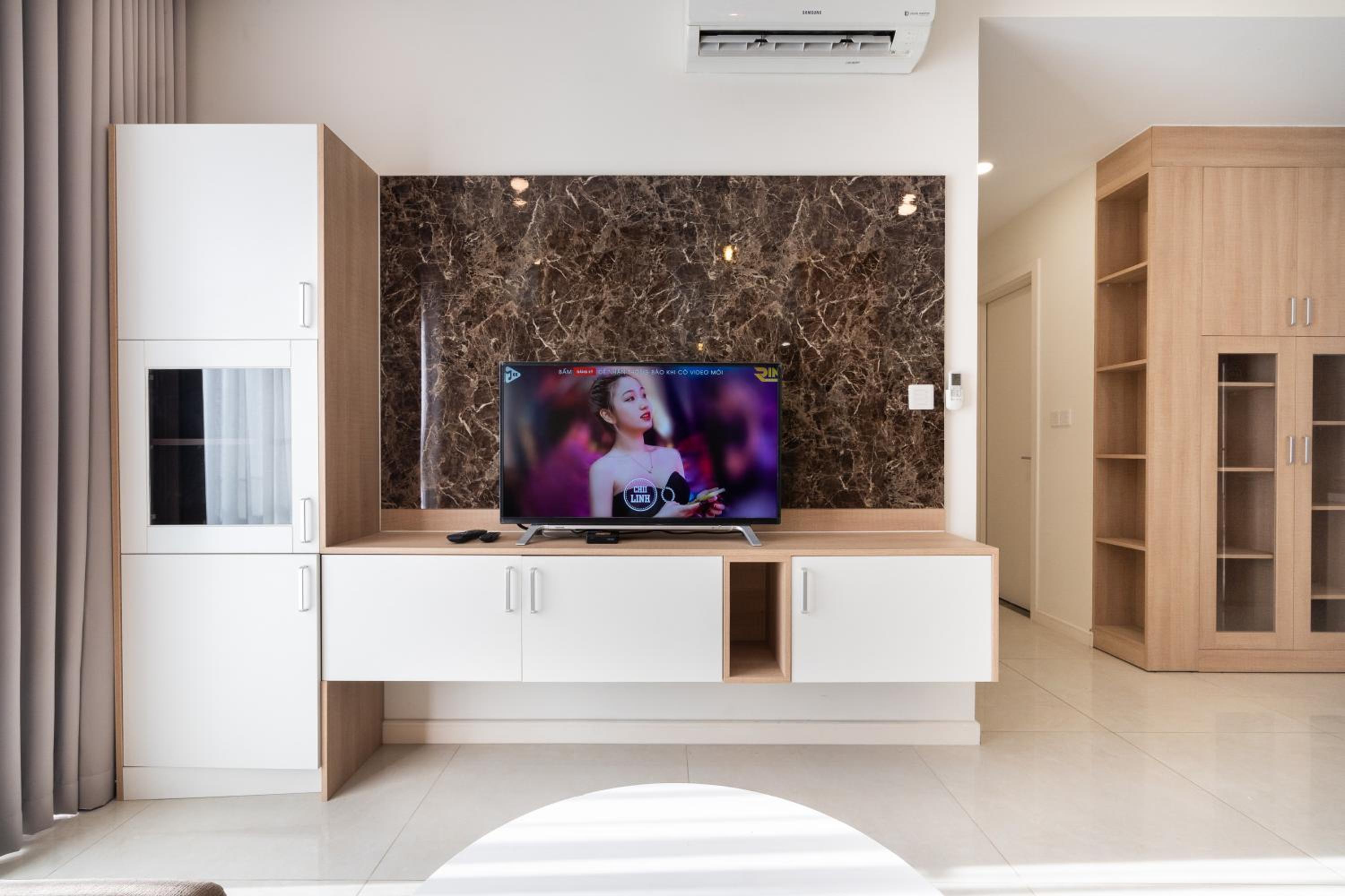 Helios Riverside Apartment